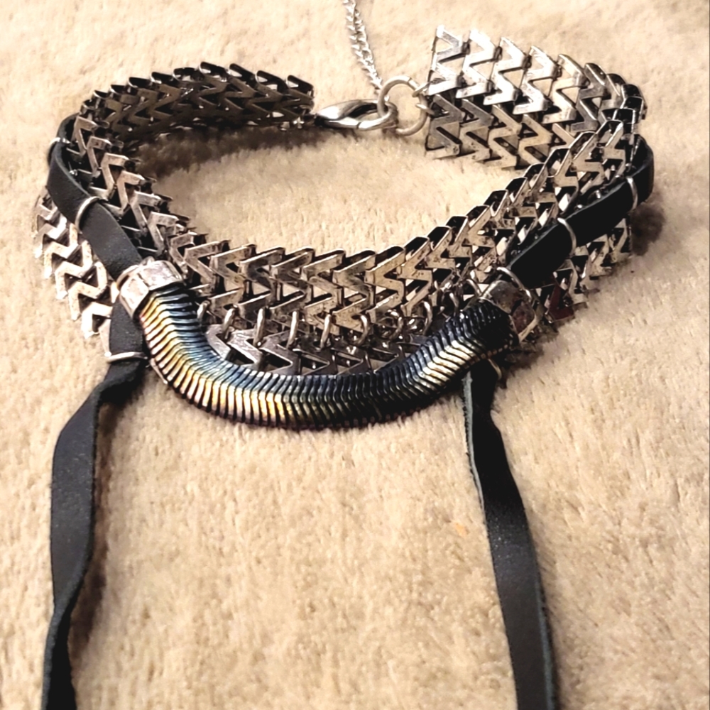 FREE PEOPLE Necklace